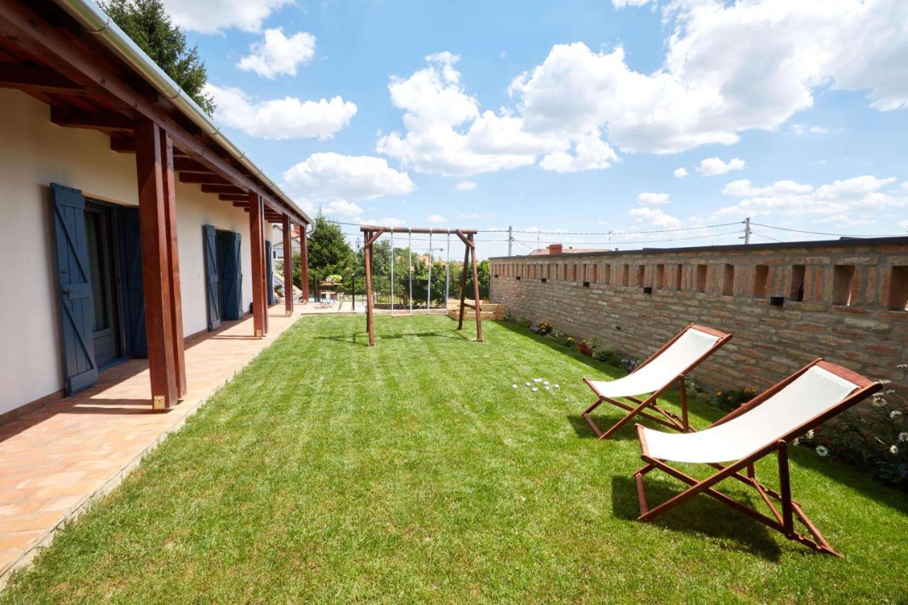 Veranda Villány Exteriér fotografie